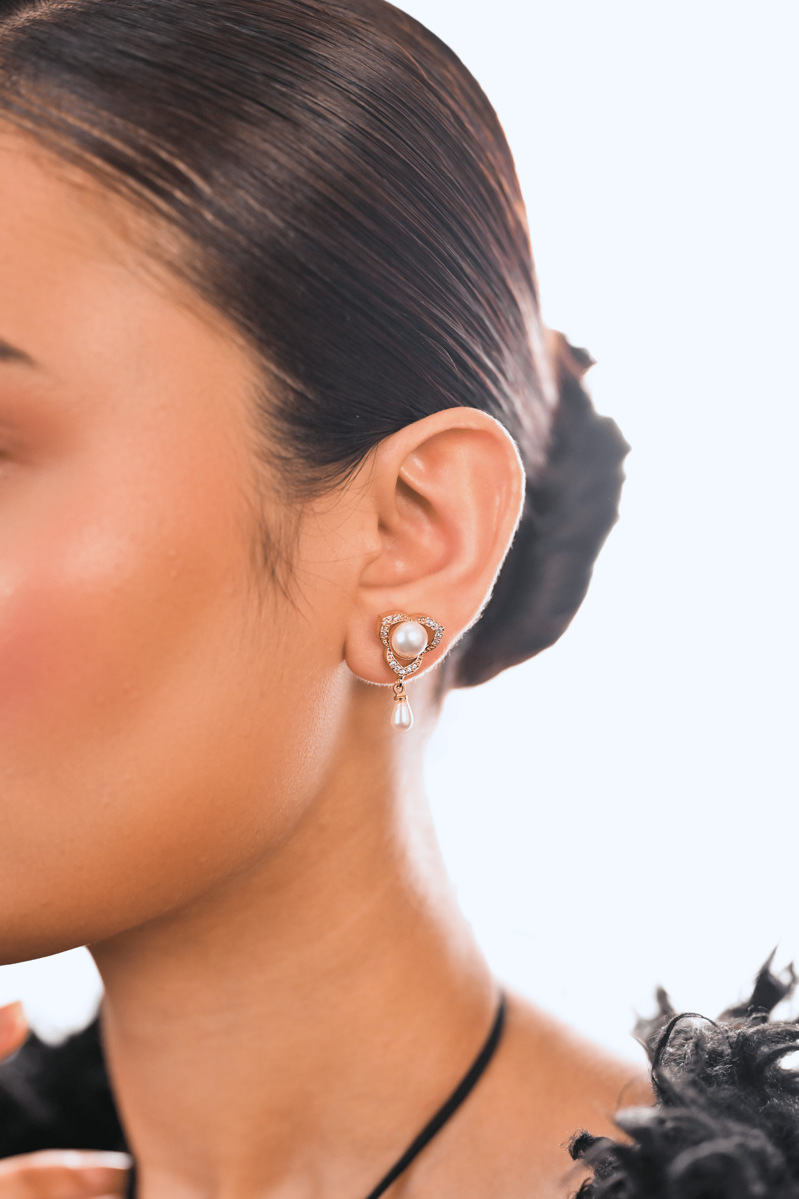 Ziyan Gold Plated Smoky Silver Pearl American Diamond Stud